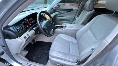 2007 Lexus LS 460