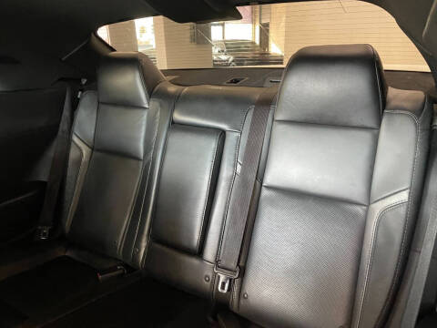 2015 Dodge Challenger SXT Plus