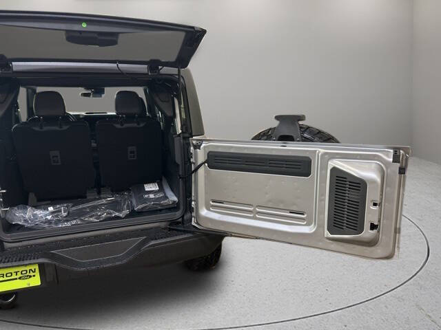 2024 Ford Bronco Black Diamond