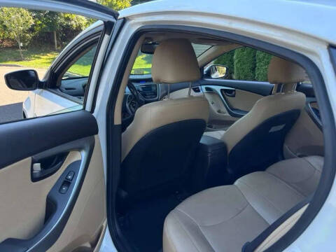 2013 Hyundai Elantra Limited