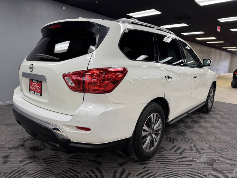 2019 Nissan Pathfinder S