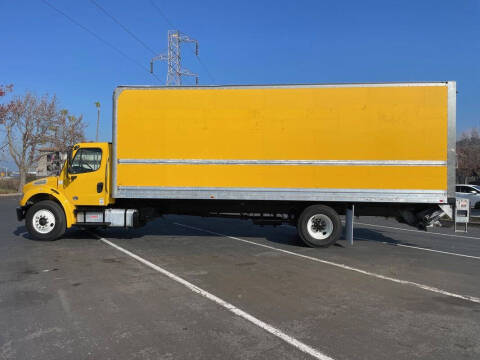 2019 Freightliner M2 106