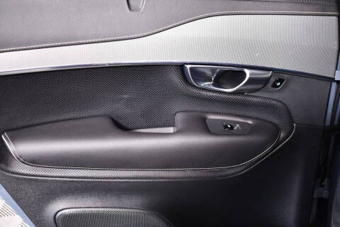 2020 Volvo XC90 T6 R-Design