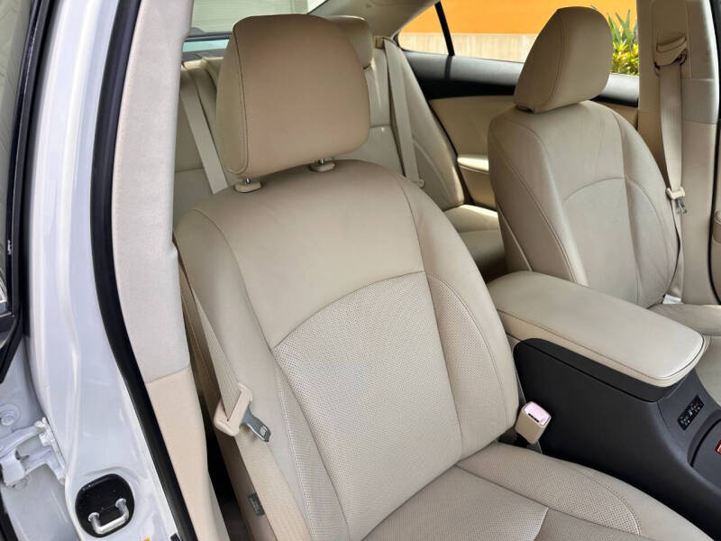 2011 Lexus ES 350