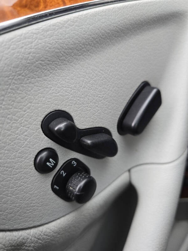 2004 Mercedes-Benz CLK CLK 320