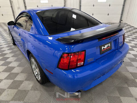 2004 Ford Mustang Mach 1 Premium