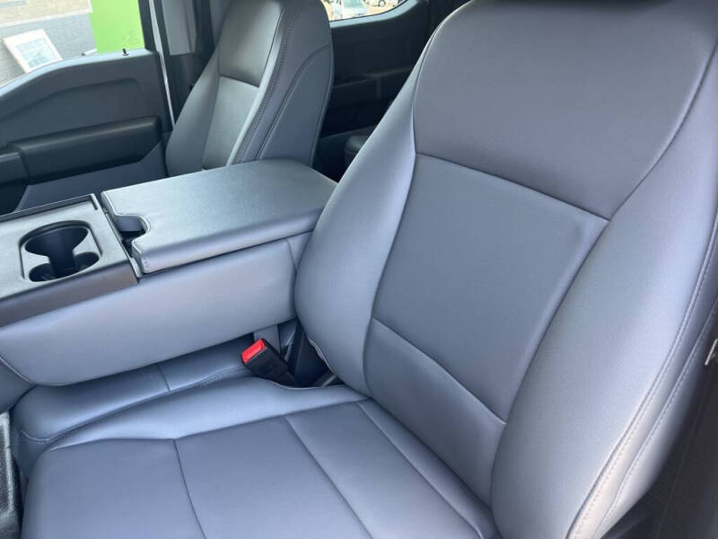 2025 Ford F-350 Super Duty XL