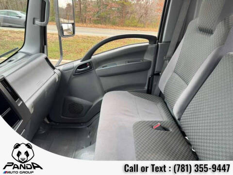 2014 Isuzu NPR GAS REG