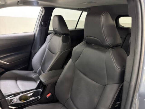 2022 Toyota Corolla Cross XLE