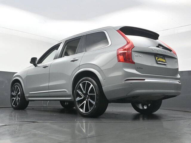 2025 Volvo XC90 B5 Plus Bright Theme