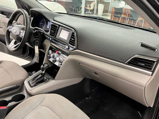 2019 Hyundai Elantra