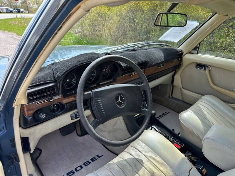 1975 Mercedes-Benz 450-Class