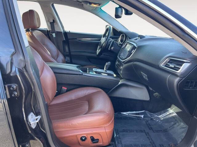 2015 Maserati Ghibli