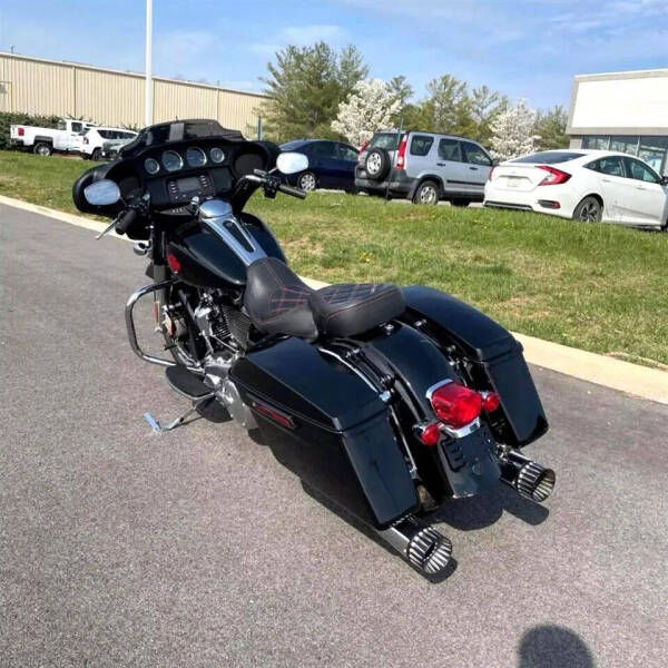 2019 Harley-Davidson FLHT Electra Glide Stan