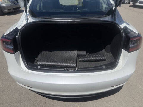 2019 Tesla Model 3 Standard Range Plus