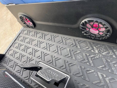 2024 EV Titan Xtreme Luxe