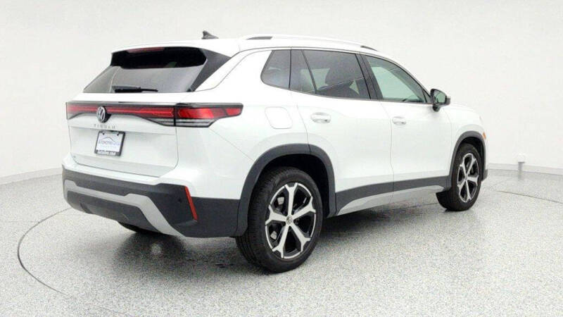 2025 Volkswagen Tiguan SE