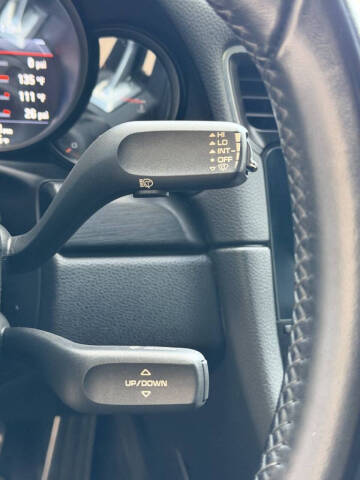 2018 Porsche 911 Carrera GTS