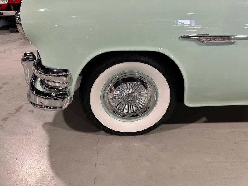 1954 Pontiac Chieftain