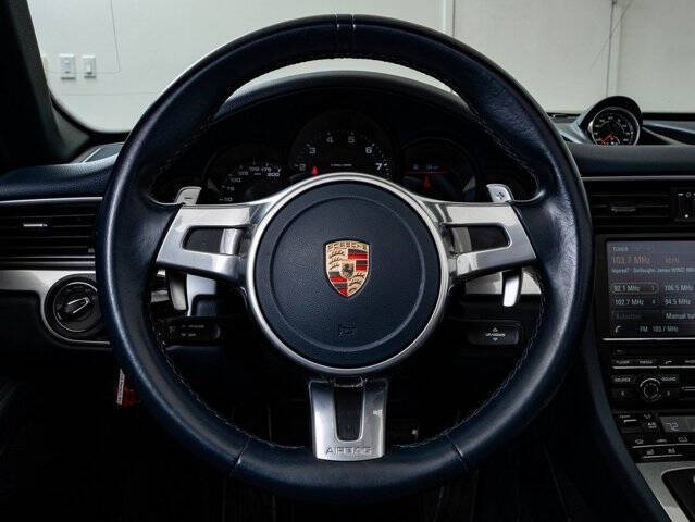 2015 Porsche 911 Carrera