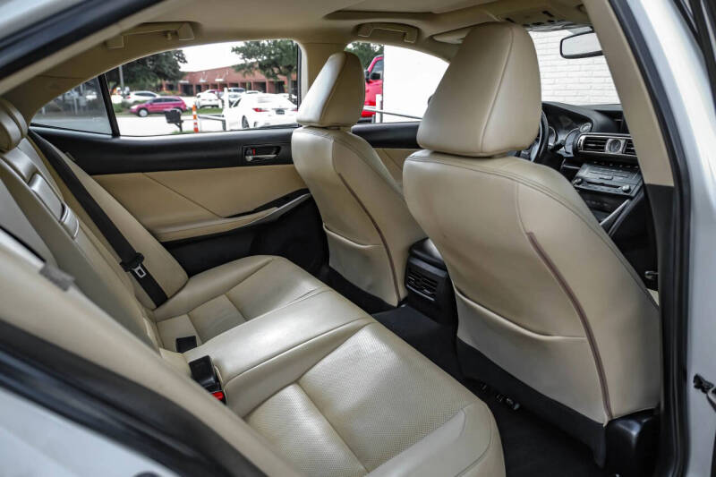 2015 Lexus IS 250