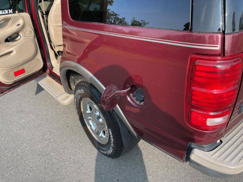 2001 Ford Expedition Eddie Bauer