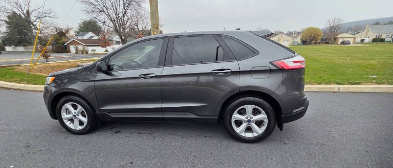 2020 Ford Edge SE