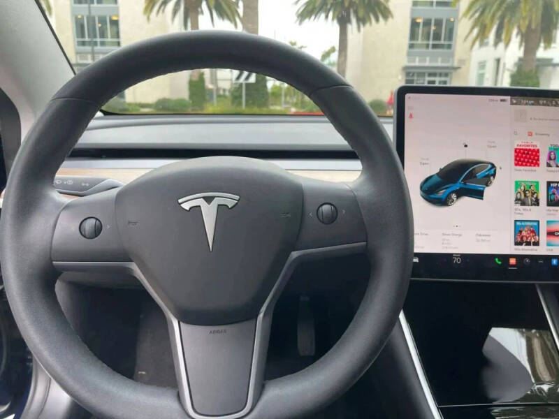 2020 Tesla Model 3 Long Range