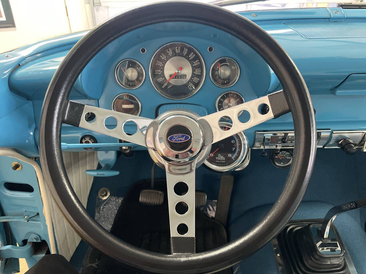 1956 Ford Fairlane 27