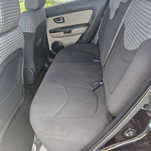 2013 Kia Soul +