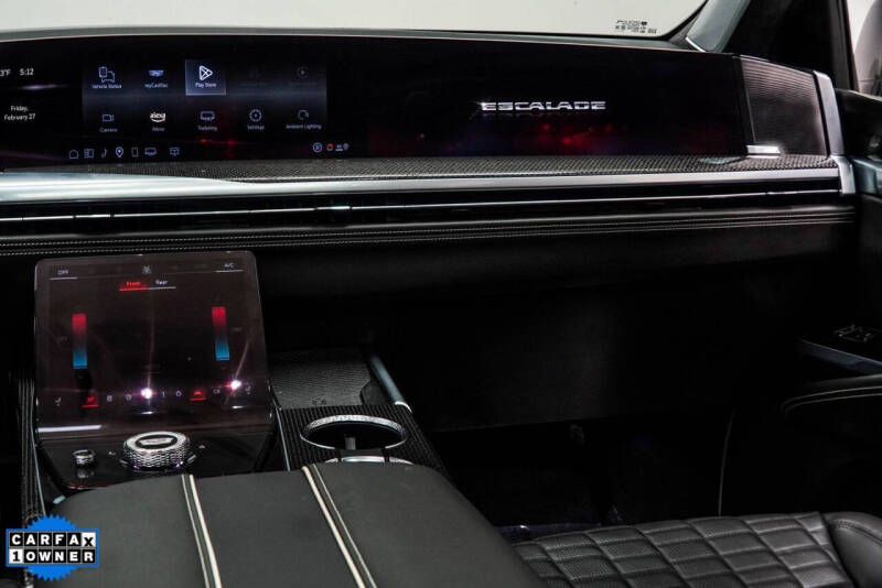 2025 Cadillac Escalade-V