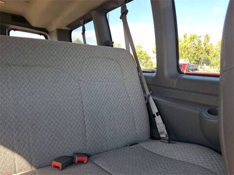 2025 GMC Savana LT 2500