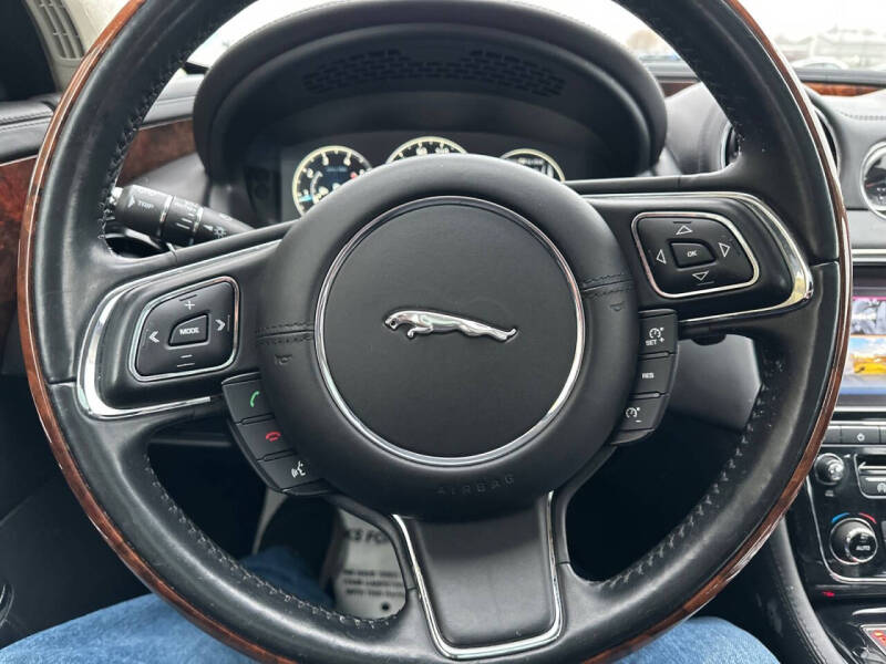 2016 Jaguar XJL Portfolio