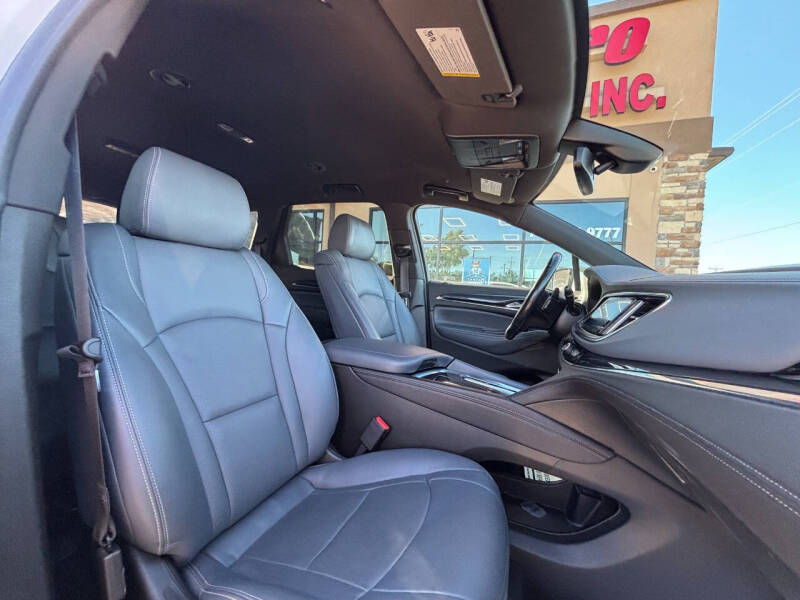 2022 Buick Enclave Essence