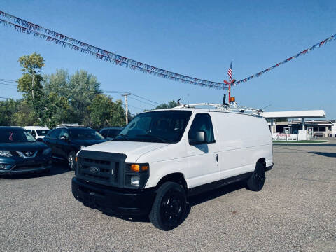 2013 Ford E-Series for sale at Shakopee Redline Motors in Shakopee MN