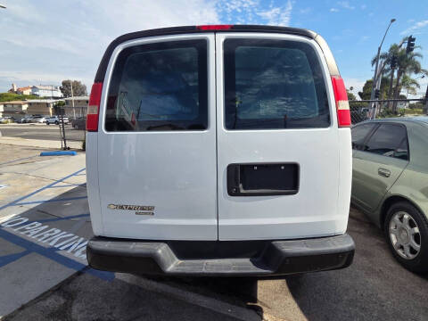 2015 Chevrolet Express 2500