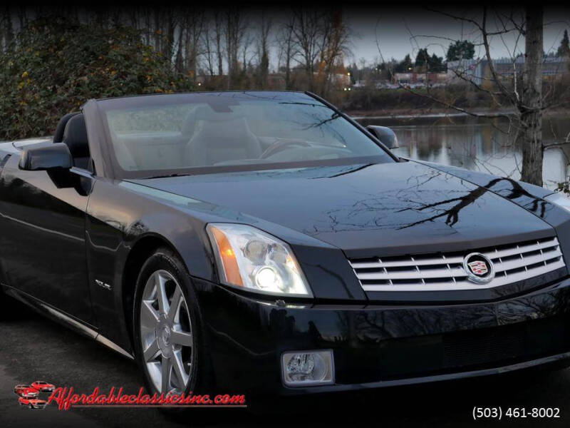 2005 Cadillac XLR