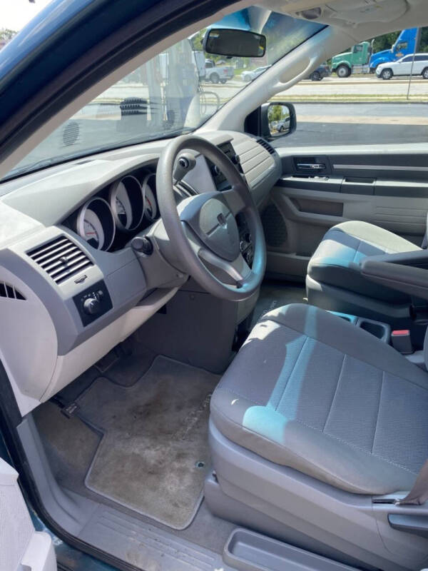 2009 Dodge Grand Caravan SE