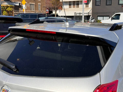 2016 Cadillac SRX Performance Collection