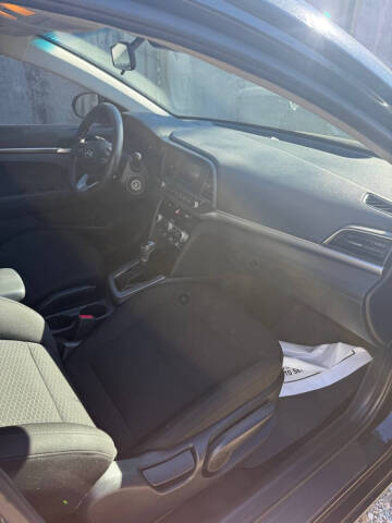 2020 Hyundai Elantra