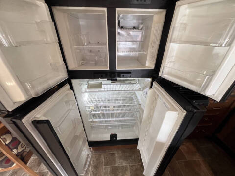 2013 Thor Motor Coach CHALLENGER 37GT