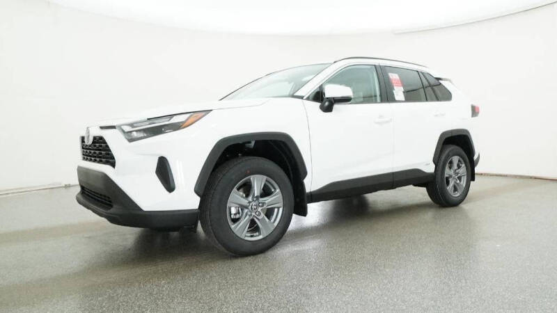 2025 Toyota RAV4 Hybrid XLE