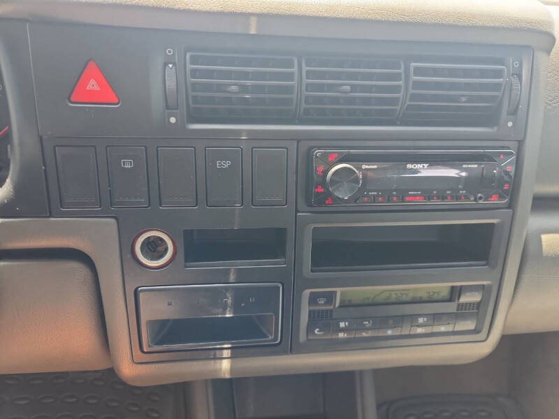2002 Volkswagen EuroVan MV