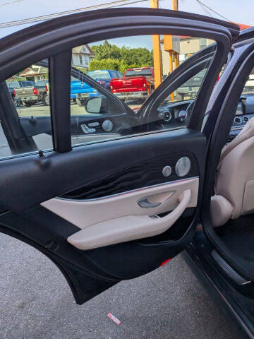 2017 Mercedes-Benz E-Class E 300