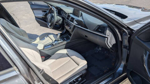 2013 GMC Acadia SLE-2