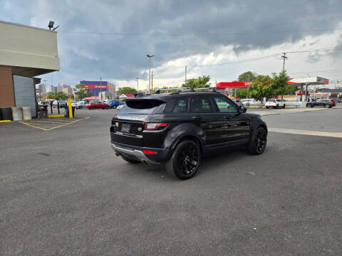 2017 Land Rover Range Rover Evoque SE Premium
