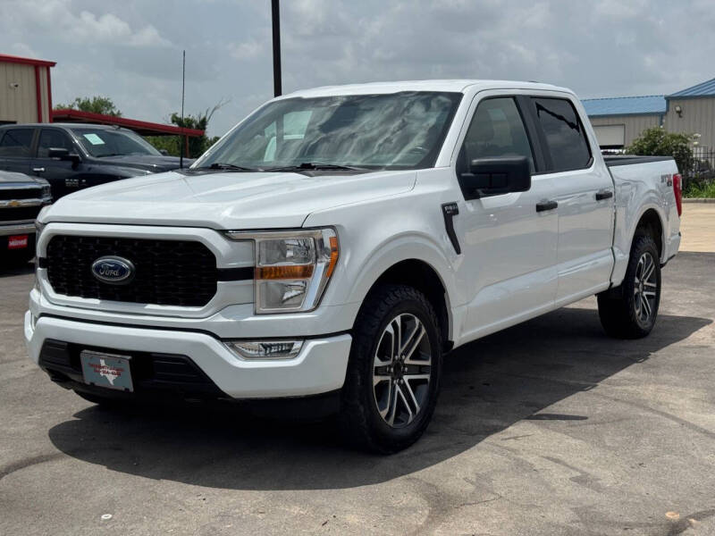 2022 Ford F-150 XL's photo