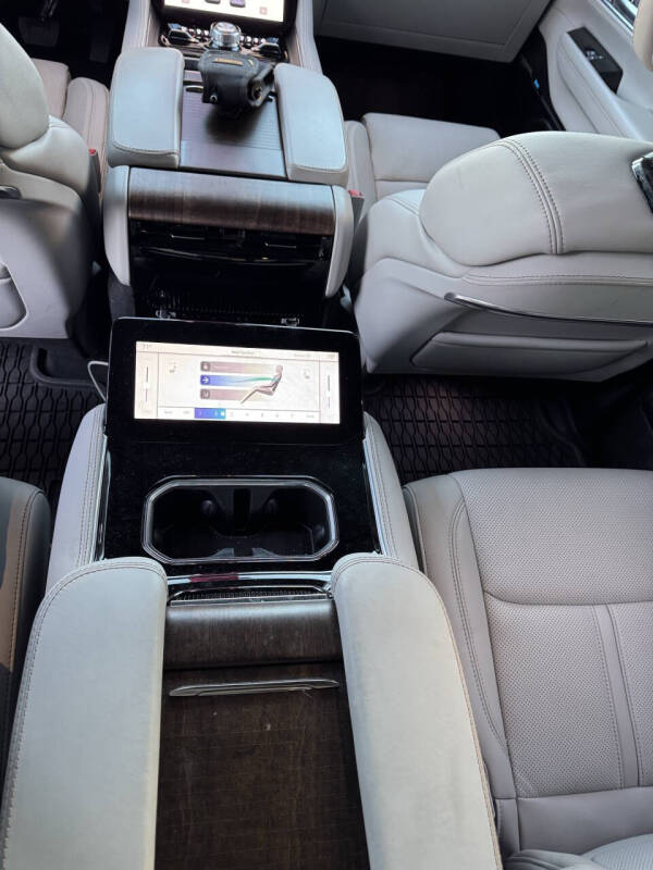 2025 Jeep Grand Wagoneer