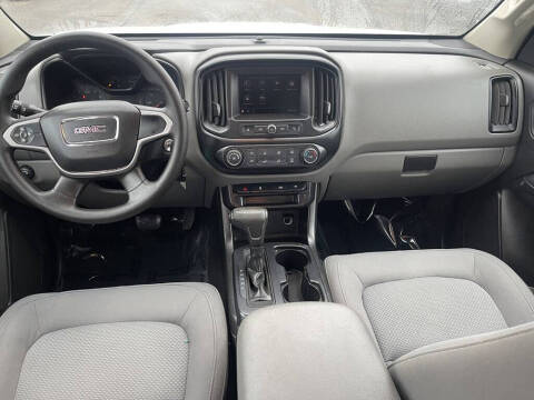 2021 GMC Canyon Elevation Standard