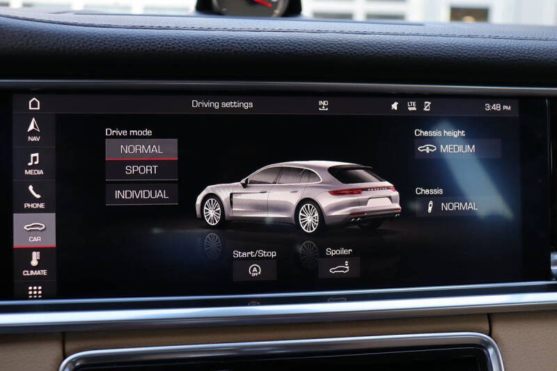 2018 Porsche Panamera 4 Sport Turismo